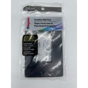 Legrand Radiant 1 Gang Screwless Wall Plate Rocker Outlets, Black - RWP26BKCC6